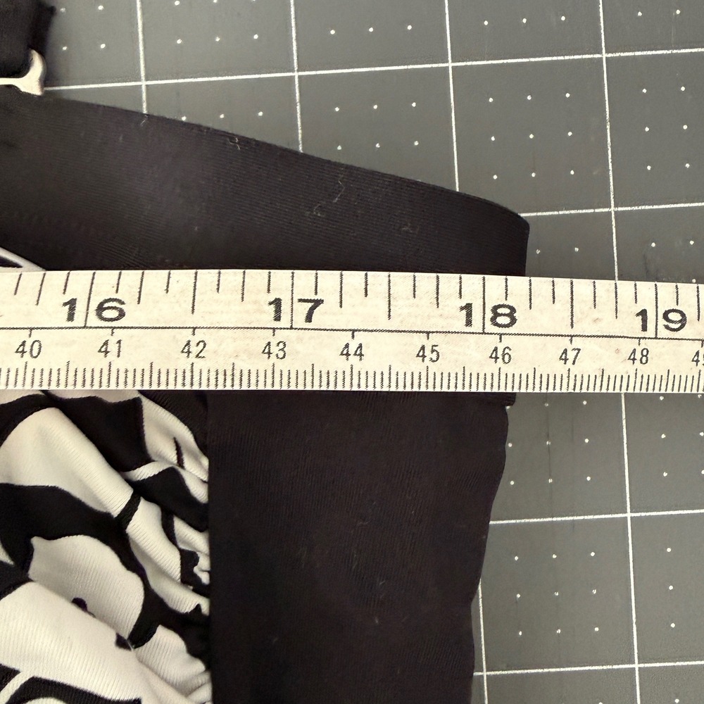 Lands End Womens 16W Tankini Top Black White Floral Ruched Tropical Modest - Picture 5 of 7